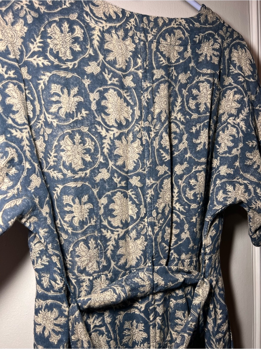 NWT Faherty Camille Organic Cotton
Gauze Midi Dress Blue Floral Size Medium - Picture 5 of 5